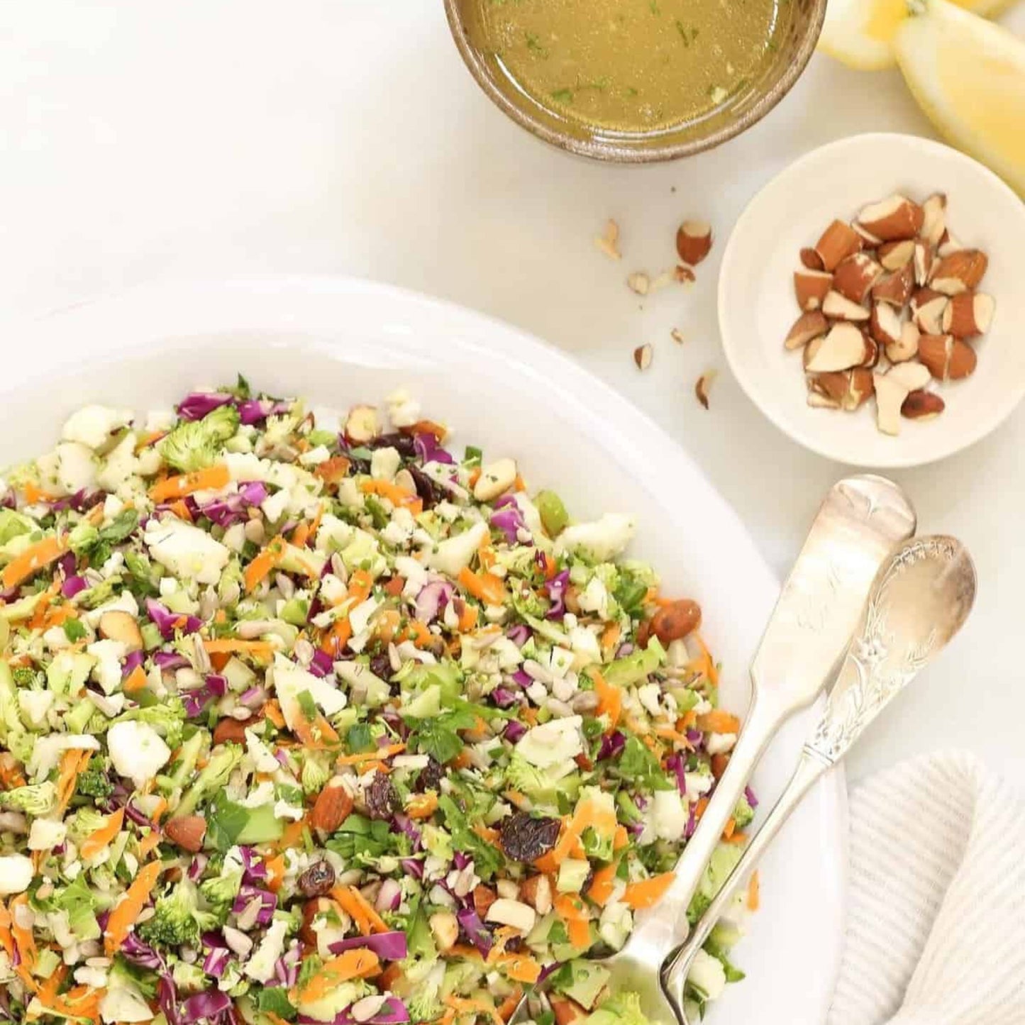 CRUNCHY CHOPPED SALAD WITH GINGER VINAIGRETTE (Individual Serving Size)