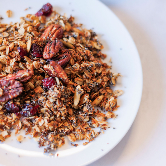 FALL/WINTER SEASONAL GRANOLA (32 oz.)